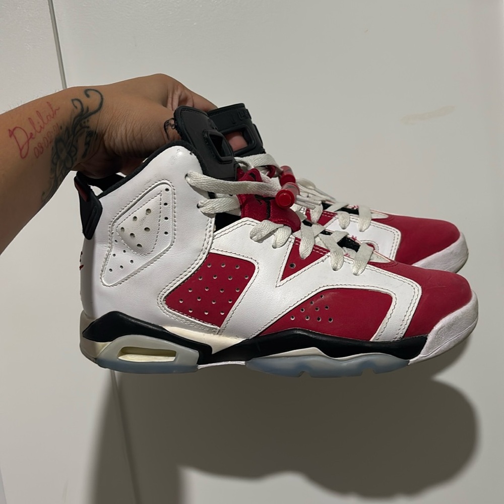 carmine sixes size 6Y! 6/10 condition!